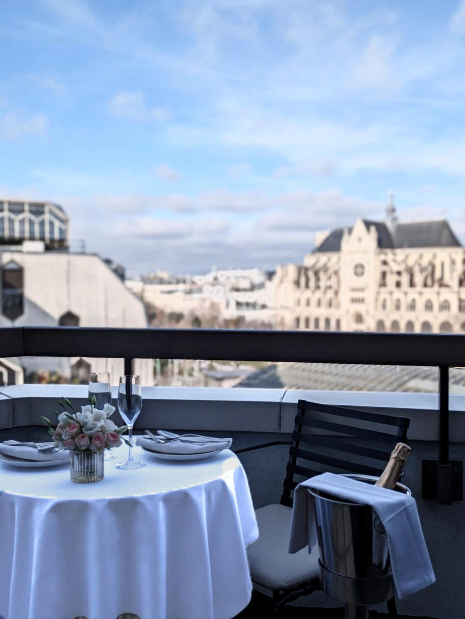 Novotel Paris Les Halles Экстерьер фото