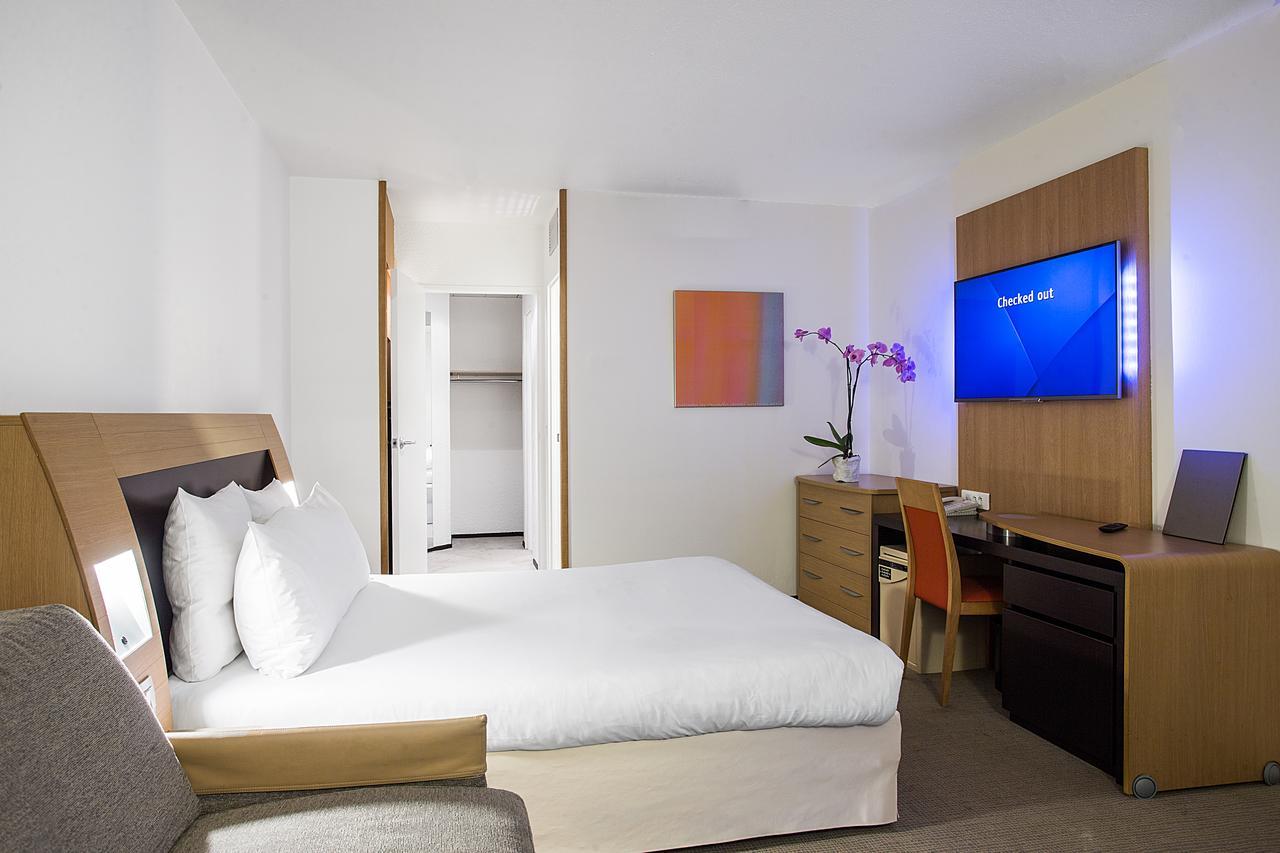 Novotel Paris Les Halles Экстерьер фото