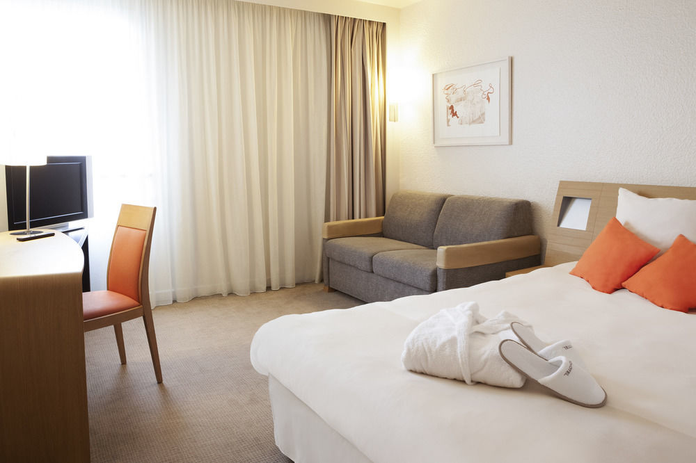 Novotel Paris Les Halles Экстерьер фото